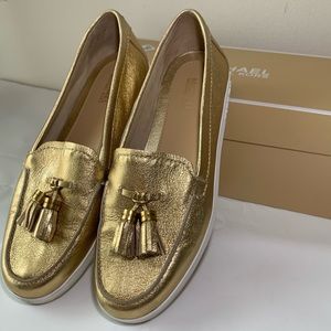 MK SLIP ON